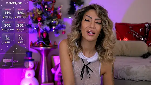 SophiaPotts online show from 2, 12, 2025