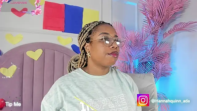 Hanaahquinn online show from 26, 6, 2026