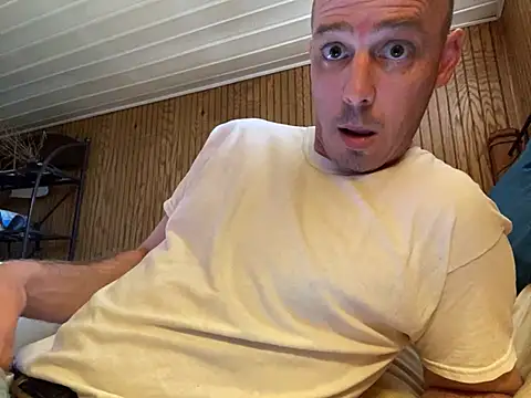 Mac ThunderCock online show from 11, 3, 2025