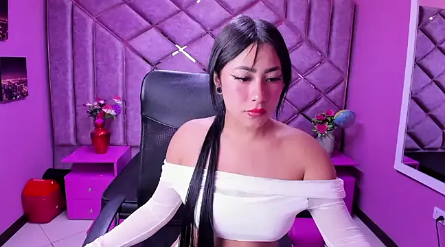 Sofia Daemon online show from 6, 3, 2025