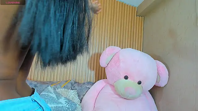 AlexiaAbbey online show from 17, 4, 2026