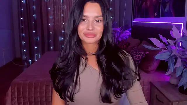 Snapshot of DanaSincere chatting on 15, 3, 2025 DanaSincere online show from 15, 3, 2025