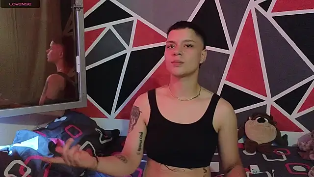 Snapshot of demimoore222 chatting on 19, 9, 2025 demimoore222 online show from 19, 9, 2025