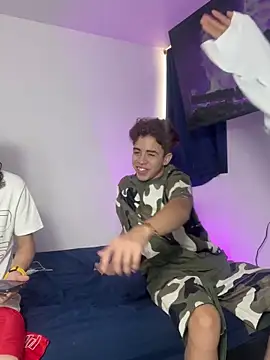 Snapshot of Miguel_bigcock chatting on 12, 10, 2025 Miguel bigcock online show from 12, 10, 2025