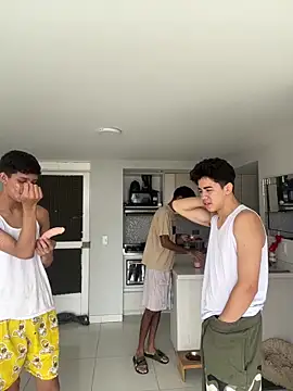 Snapshot of Miguel_bigcock chatting on 18, 2, 2026 Miguel bigcock online show from 18, 2, 2026