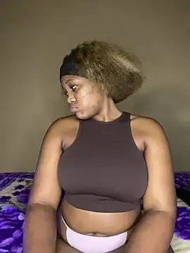 Snapshot of Beyoncex05 chatting on 6, 5, 2026 Beyoncex05 online show from 6, 5, 2026