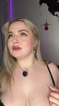 Snapshot of April_Vancee chatting on 8, 2, 2026 April Vancee online show from 8, 2, 2026