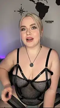 April Vancee online show from 20, 3, 2026