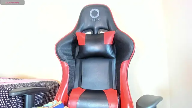 hot-nikol online show from 15, 11, 2025