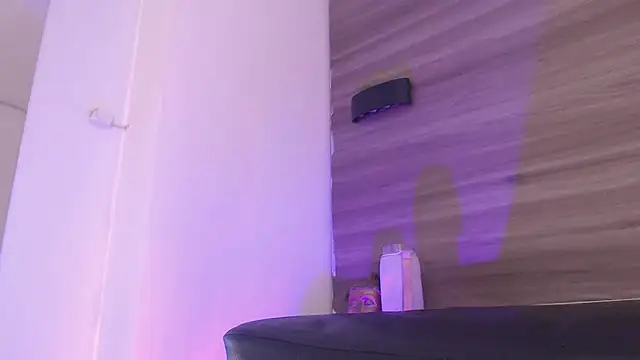 Snapshot of SashaNova chatting on 7, 3, 2026 SashaNova online show from 7, 3, 2026