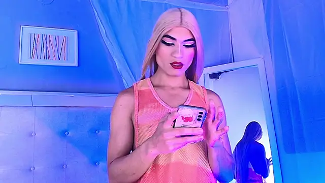 Snapshot of Emily_Castillo_1 chatting on 17, 1, 2026 Emily Castillo 1 online show from 17, 1, 2026