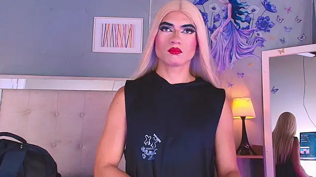 Snapshot of Emily_Castillo_1 chatting on 10, 4, 2026 Emily Castillo 1 online show from 10, 4, 2026