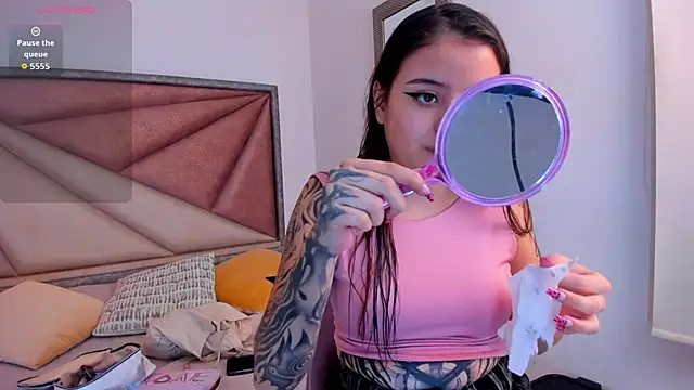 SaskiaGrendel online show from 17, 1, 2026