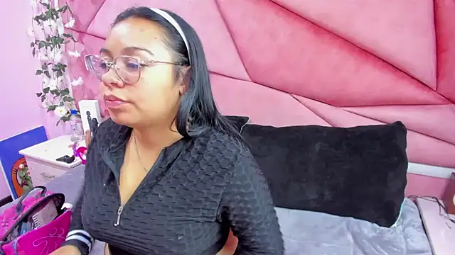  Violeta 18 online show from 15, 9, 2025