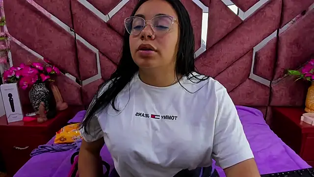  Violeta 18 online show from 28, 11, 2025