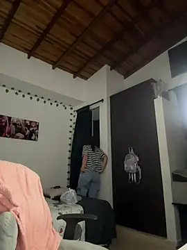 Snapshot of Camil_Lee chatting on 7, 3, 2025 Camil Lee online show from 7, 3, 2025