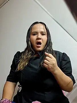 mandy-moore online show from 9, 4, 2026