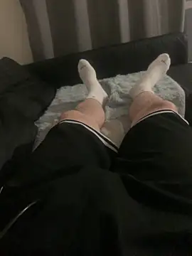 Maxpeins online show from 18, 5, 2026