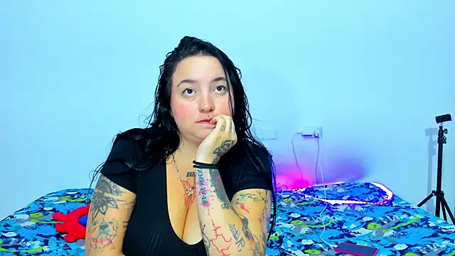 Celestte online show from 4, 3, 2025