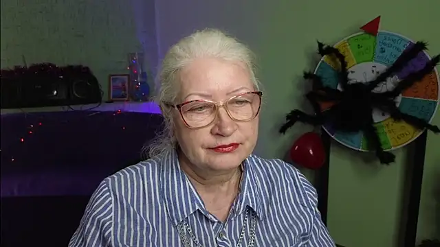 Maya Mayflower online show from 3, 3, 2025