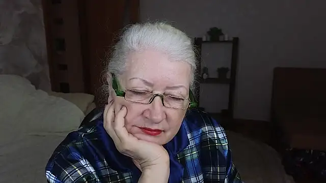 Maya Mayflower online show from 20, 3, 2025