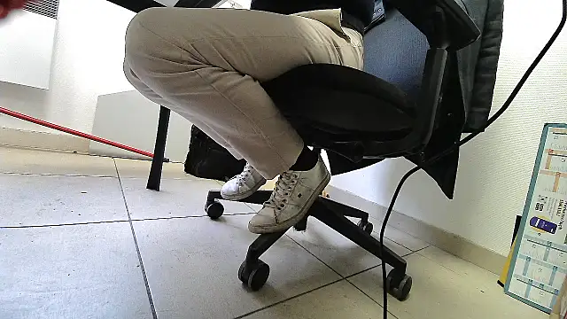 GM51-1988 online show from 15, 10, 2025