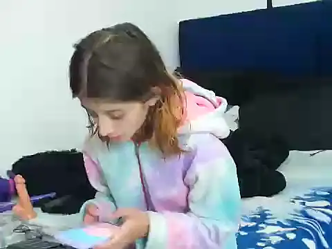 Snapshot of KratosAfroditacs chatting on 20, 11, 2025 KratosAfroditacs online show from 20, 11, 2025