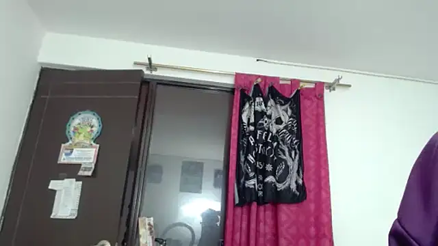 KratosAfroditacs online show from 18, 12, 2025