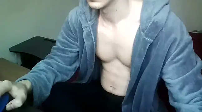 Snapshot of Enoch981 chatting on 5, 3, 2025 Enoch981 online show from 5, 3, 2025