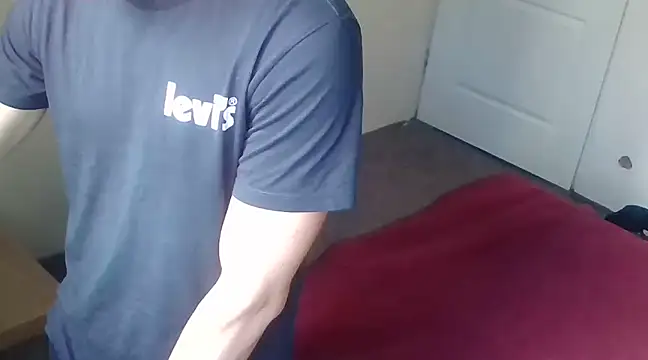 Snapshot of Enoch981 chatting on 6, 3, 2025 Enoch981 online show from 6, 3, 2025