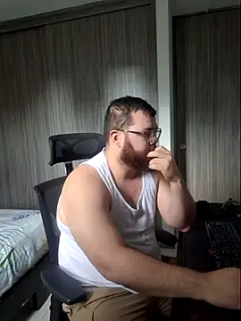 Snapshot of Edmund98 chatting on 23, 2, 2026 Edmund98 online show from 23, 2, 2026