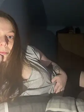 Snapshot of csengebaba24 chatting on 18, 11, 2025 csengebaba24 online show from 18, 11, 2025