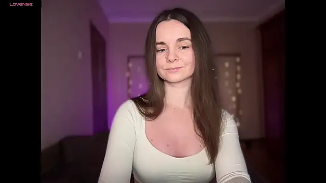 Snapshot of lanaloulou chatting on 6, 1, 2026 lanaloulou online show from 6, 1, 2026