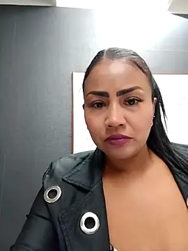 Ariana Rodriguez online show from 11, 3, 2025