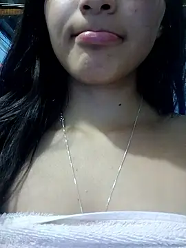 Valen Person online show from 27, 10, 2025