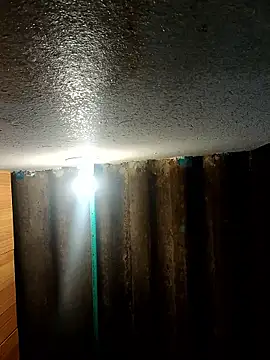 Valen Person online show from 7, 11, 2025