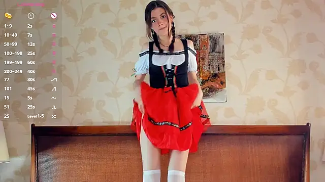 Snapshot of CathrynCovil chatting on 4, 10, 2025 CathrynCovil online show from 4, 10, 2025