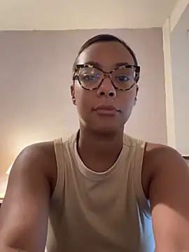 Snapshot of Melia_Rayne chatting on 17, 9, 2025 Melia Rayne online show from 17, 9, 2025