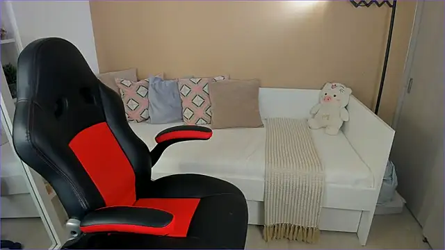 ValentinaMilann online show from 22, 10, 2025