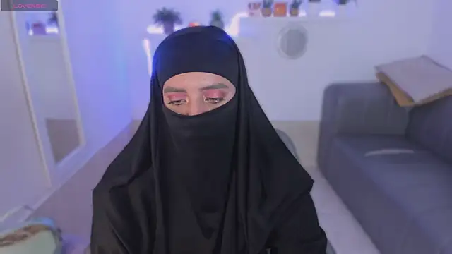 Snapshot of salma_arabicc chatting on 9, 10, 2025 salma arabicc online show from 9, 10, 2025