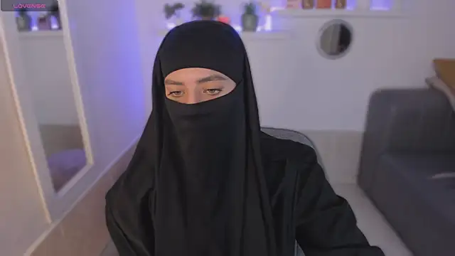 Snapshot of salma_arabicc chatting on 11, 10, 2025 salma arabicc online show from 11, 10, 2025