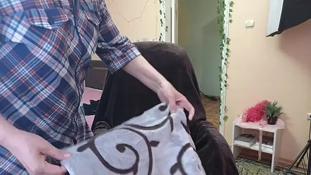 Wane Witch online show from 12, 4, 2026