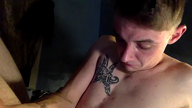 Ilovepussy1911 online show from 18, 3, 2026