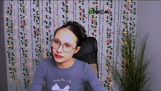 mona cloud online show from 21, 3, 2025