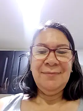 victoria wayne online show from 27, 10, 2025