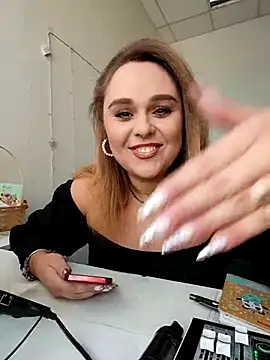 Juicy PeachLux online show from 21, 3, 2025