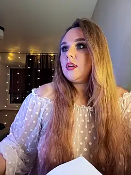 Juicy PeachLux online show from 18, 12, 2025