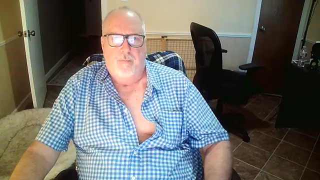 superbearboss online show from 29, 10, 2025