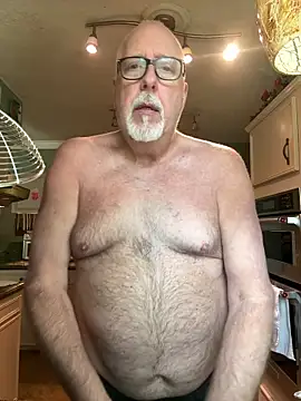 superbearboss online show from 28, 2, 2026