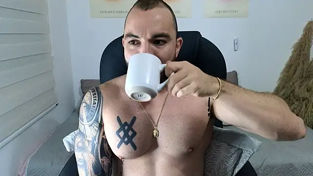 Isaac Carter online show from 25, 11, 2025